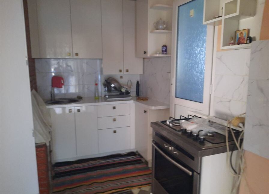 4aaf9b7c08e322517ba586019cb10b6b