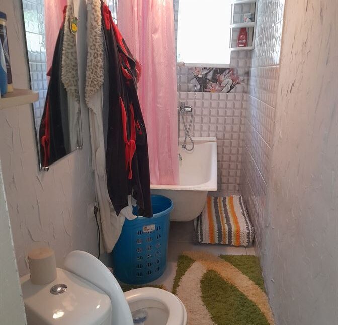 d9a51e213deeda29fdc8f724dc5b0f51