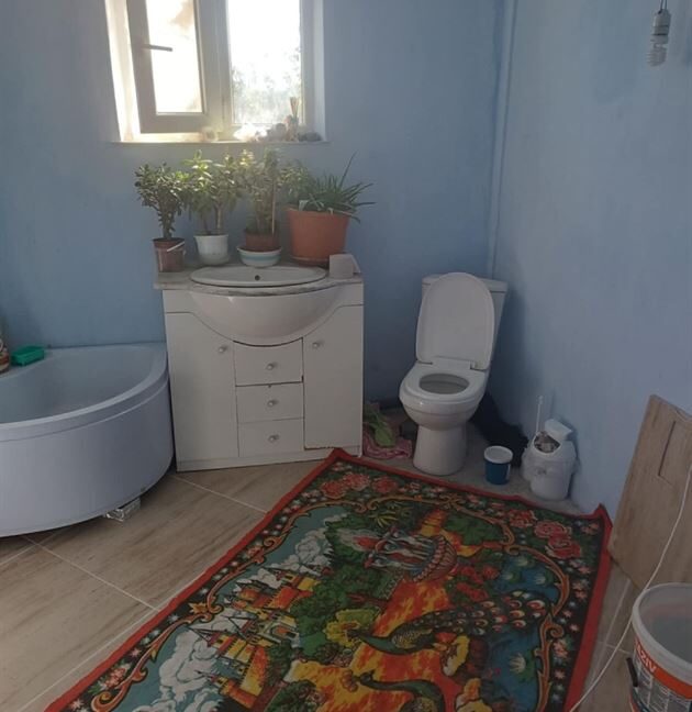 f984969ae93fa93a2025dfb6faf68f66